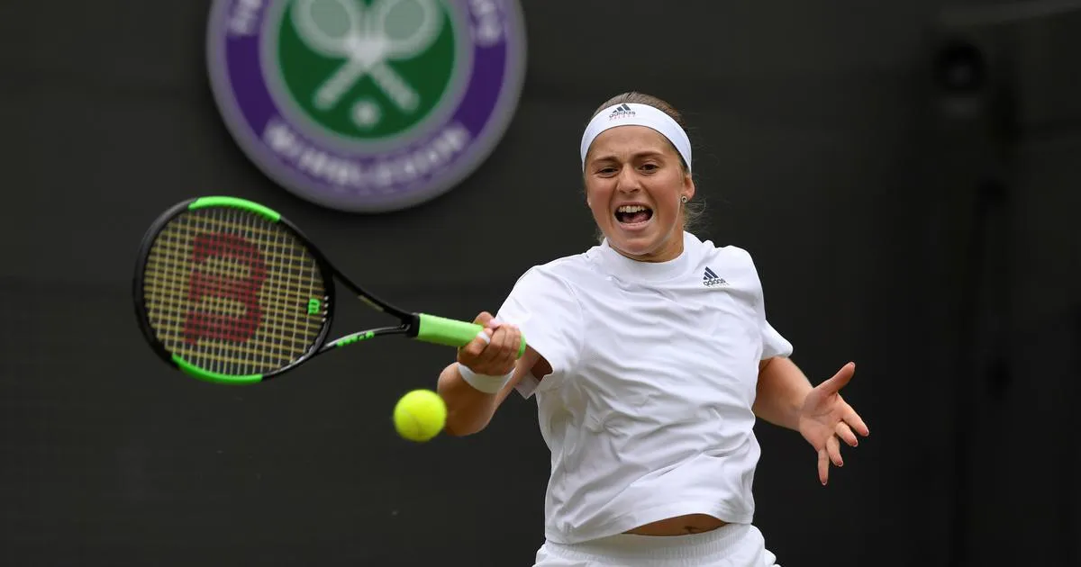 Tứ kết đơn nữ Wimbledon: Serena Williams ngược dòng ngoạn mục, Ostapenko làm nên lịch sử - Ảnh 2. Tứ kết đơn nữ Wimbledon: Serena Williams ngược dòng ngoạn mục, Ostapenko làm nên lịch sử - Ảnh 2.