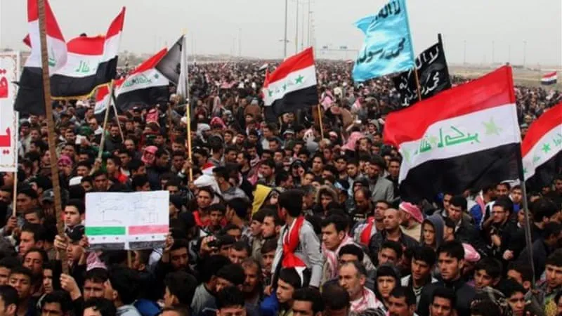 Biểu tình bạo lực tiếp diễn tại Iraq - Ảnh 1. Biểu tình bạo lực tiếp diễn tại Iraq - Ảnh 1.