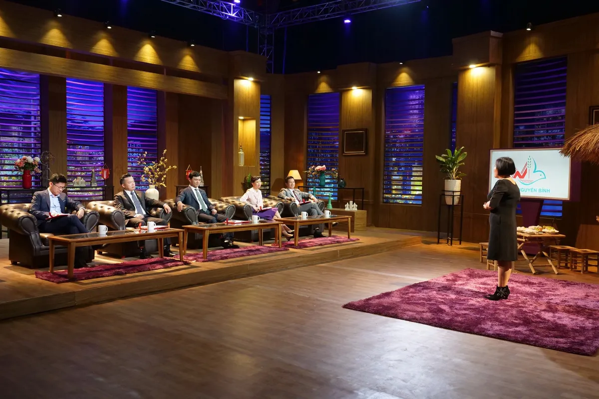 Shark Tank Việt Nam: Nữ startup gớm như cáo gây choáng váng vì định giá 1.000 tỷ đồng - Ảnh 2.