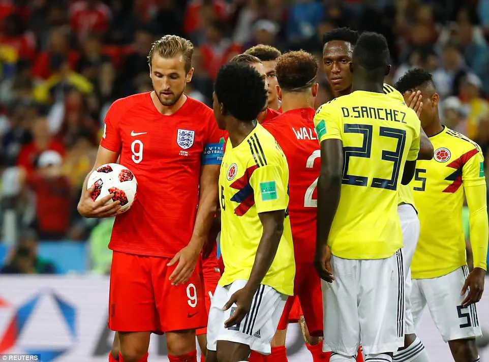 Ch&ugrave;m ảnh Anh 1-1 Colombia (pen 4-3): Nghẹt thở, đấu s&uacute;ng, v&agrave; vỡ &ograve;a - Ảnh 7.