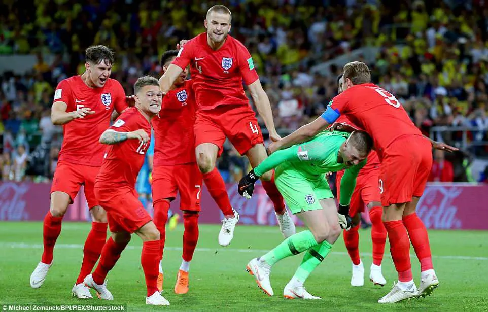 4 cặp đấu tứ kết FIFA World Cup&trade; 2018 ch&iacute;nh thức được x&aacute;c định - Ảnh 1.