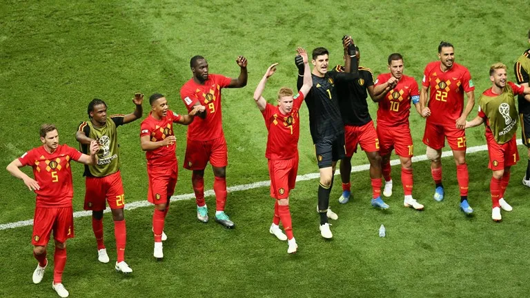 Đội hình tiêu biểu vòng tứ kết FIFA World Cup™ 2018: Chuyện nội bộ của châu Âu - Ảnh 2.