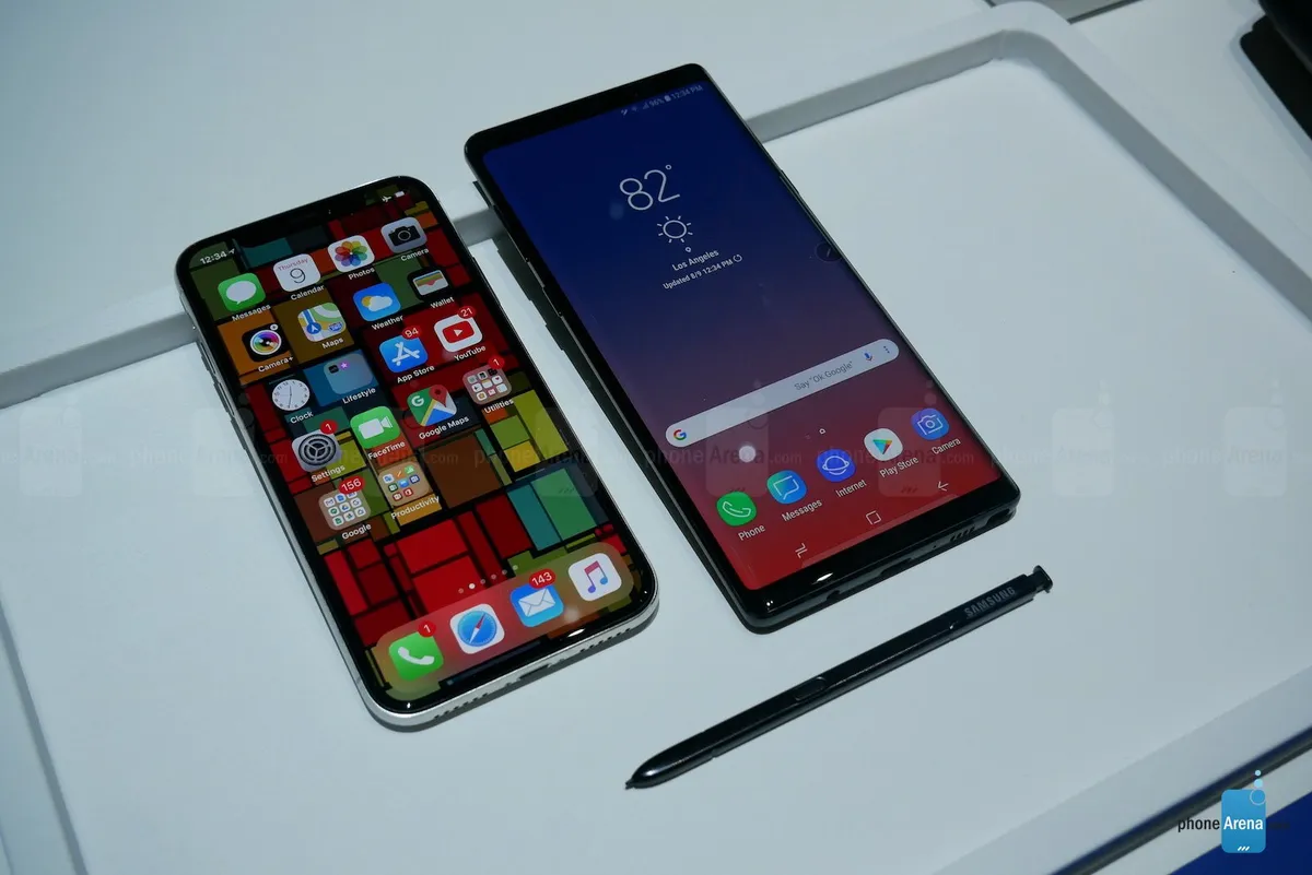 Đọ đáng Galaxy Note 9 và iPhone X: Ai chất hơn ai? - Ảnh 2.