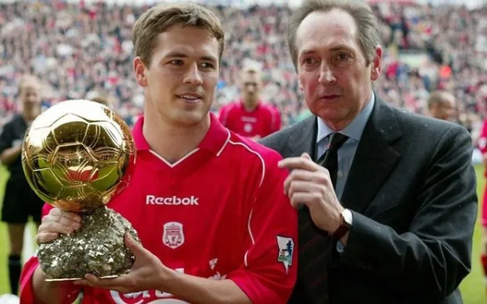 Dấu ấn khó quên trong sự nghiệp Thần đồng bóng đá Michael Owen - Ảnh 2. Dấu ấn khó quên trong sự nghiệp Thần đồng bóng đá Michael Owen - Ảnh 2.