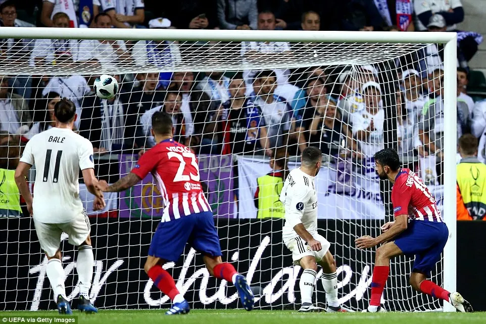 Vượt qua Real Madrid, Atletico Madrid lần thứ 3 giành siêu cúp châu Âu - Ảnh 4. Vượt qua Real Madrid, Atletico Madrid lần thứ 3 giành siêu cúp châu Âu - Ảnh 4.