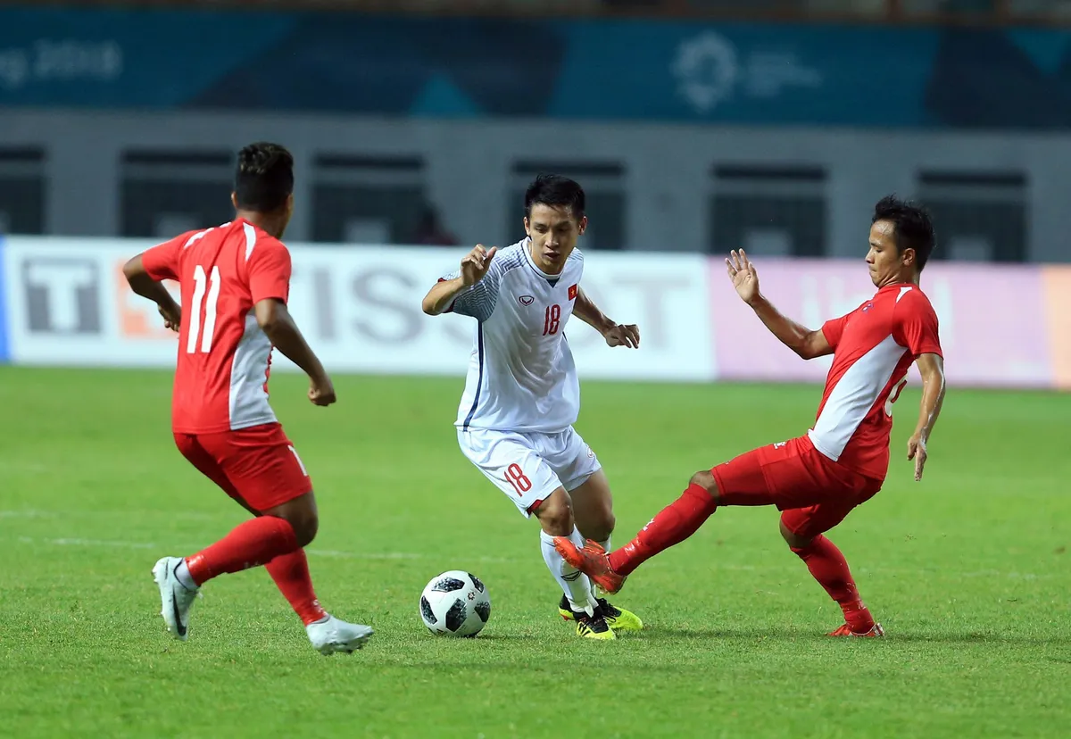 ẢNH: ĐT Olympic Việt Nam thắng nhẹ Olympic Nepal, sớm giành quyền vào vòng 1/8 - Ảnh 8.