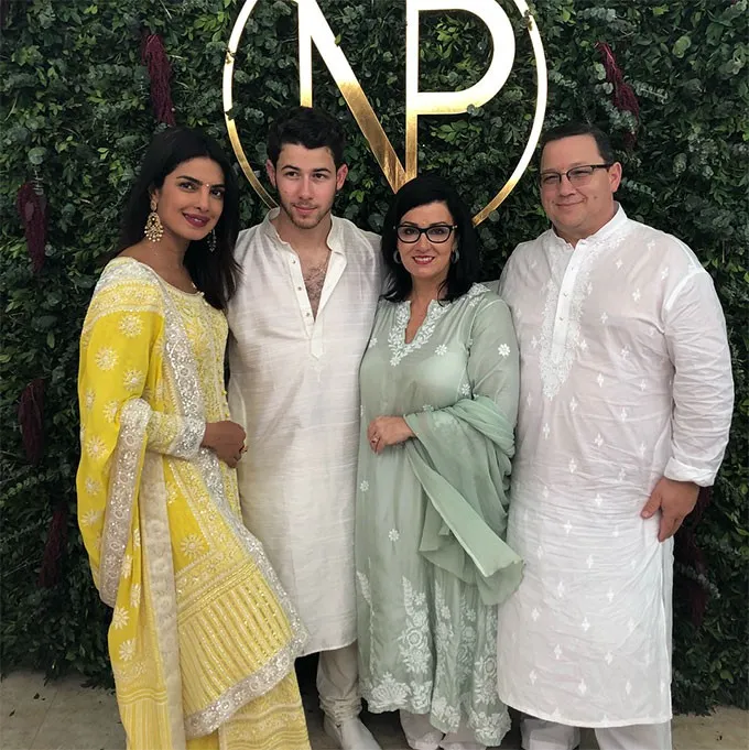 Nick Jonas đính hôn cùng Hoa hậu Thế giới 2000 Priyanka Chopra tại Ấn Độ - Ảnh 2.