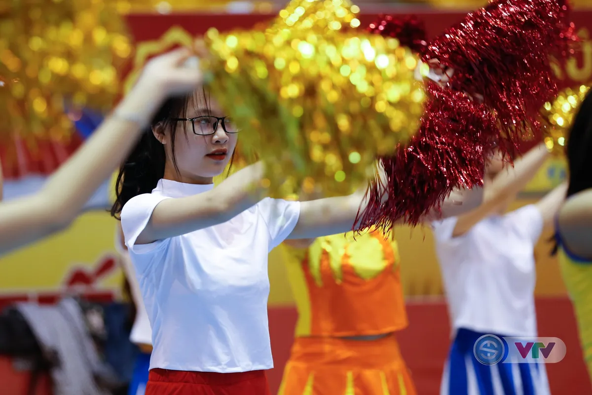 ẢNH: Chiêm ngưỡng dàn hoạt náo viên xinh đẹp của VTV Cup Ống nhựa Hoa Sen 2018 - Ảnh 11. ẢNH: Chiêm ngưỡng dàn hoạt náo viên xinh đẹp của VTV Cup Ống nhựa Hoa Sen 2018 - Ảnh 11.