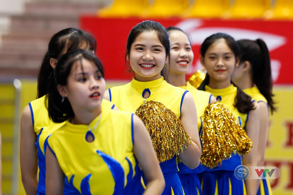 ẢNH: Chiêm ngưỡng dàn hoạt náo viên xinh đẹp của VTV Cup Ống nhựa Hoa Sen 2018 - Ảnh 3. ẢNH: Chiêm ngưỡng dàn hoạt náo viên xinh đẹp của VTV Cup Ống nhựa Hoa Sen 2018 - Ảnh 3.