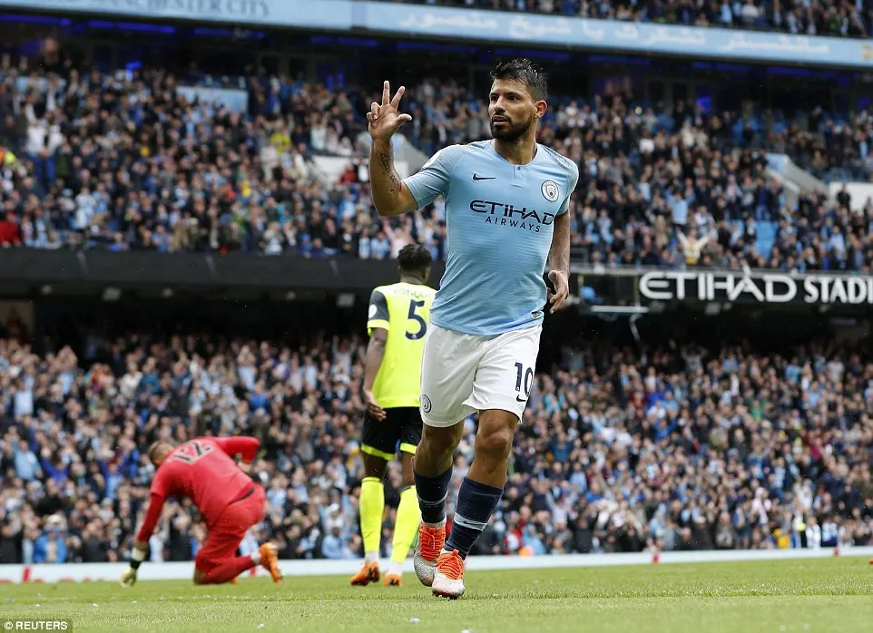 Kết quả bóng đá sáng 20/8: Thành Manchester chia nửa buồn vui - Ảnh 3.