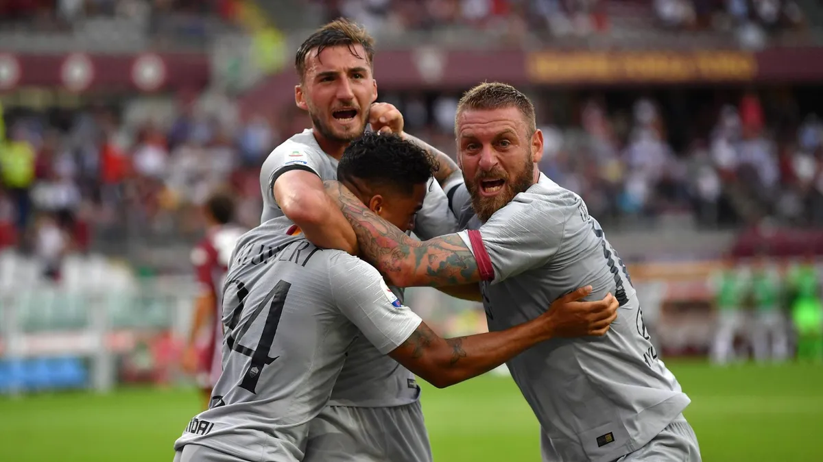 Kết quả bóng đá sáng 20/8: Thành Manchester chia nửa buồn vui - Ảnh 7.