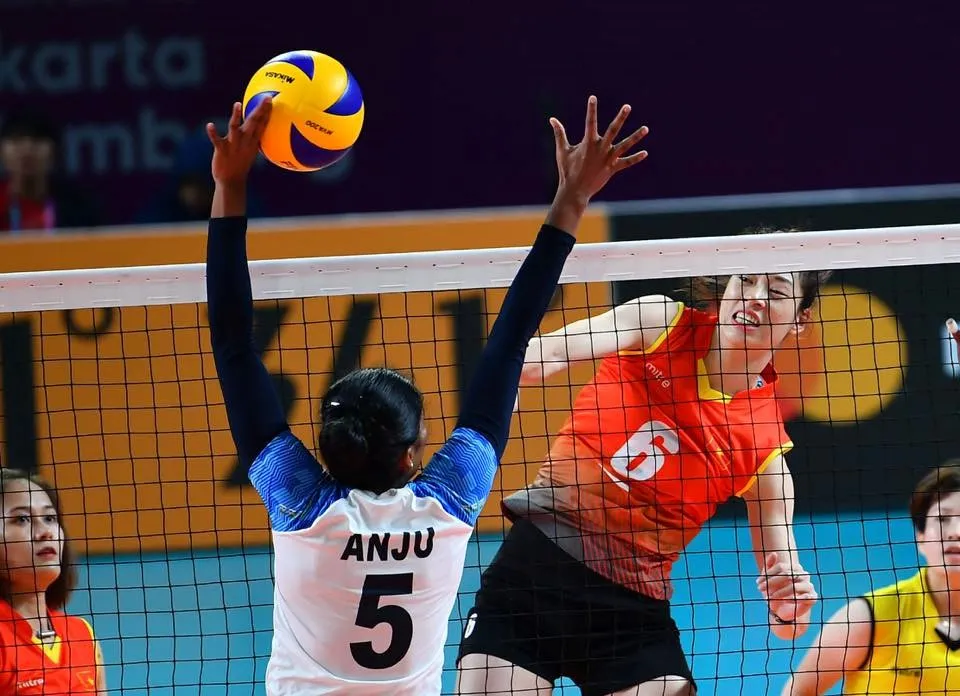 Bóng chuyền nữ Việt Nam có chiến thắng đầu tiên tại ASIAD 2018 - Ảnh 1. Bóng chuyền nữ Việt Nam có chiến thắng đầu tiên tại ASIAD 2018 - Ảnh 1.