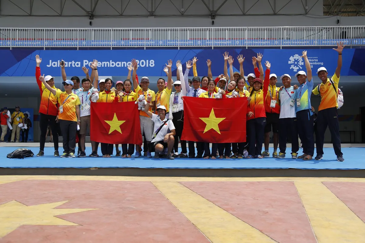 HCV Rowing tại ASIAD 18 nhận thưởng 650 triệu đồng - Ảnh 2. HCV Rowing tại ASIAD 18 nhận thưởng 650 triệu đồng - Ảnh 2.