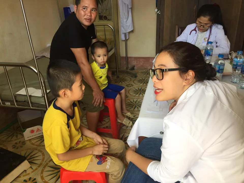 Khám phát thuốc và tư vấn dinh dưỡng cho trẻ em ở vùng cao ở Tuyên Quang - Ảnh 3. Khám phát thuốc và tư vấn dinh dưỡng cho trẻ em ở vùng cao ở Tuyên Quang - Ảnh 3.
