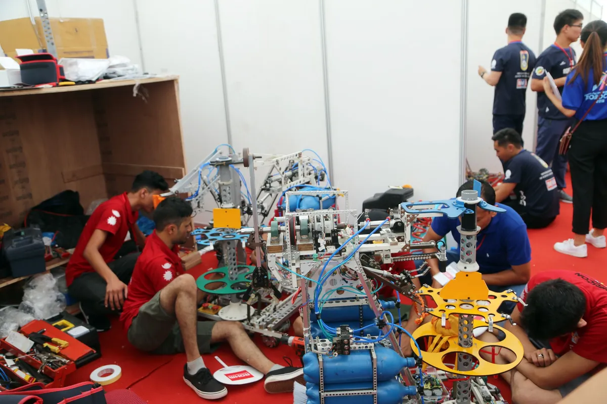 ABU Robocon 2018: Ngày đầu của các đội tuyển tại khu tập kết robot - Ảnh 7.