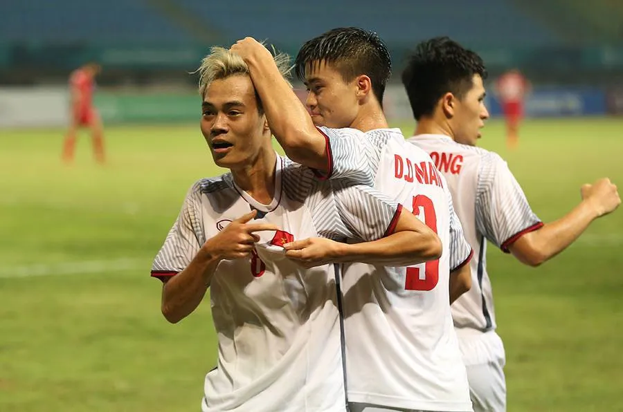Trang chủ AFC gọi Văn Toàn là Siêu dự bị đưa Olympic Việt Nam vào bán kết ASIAD 2018 - Ảnh 1. Trang chủ AFC gọi Văn Toàn là Siêu dự bị đưa Olympic Việt Nam vào bán kết ASIAD 2018 - Ảnh 1.