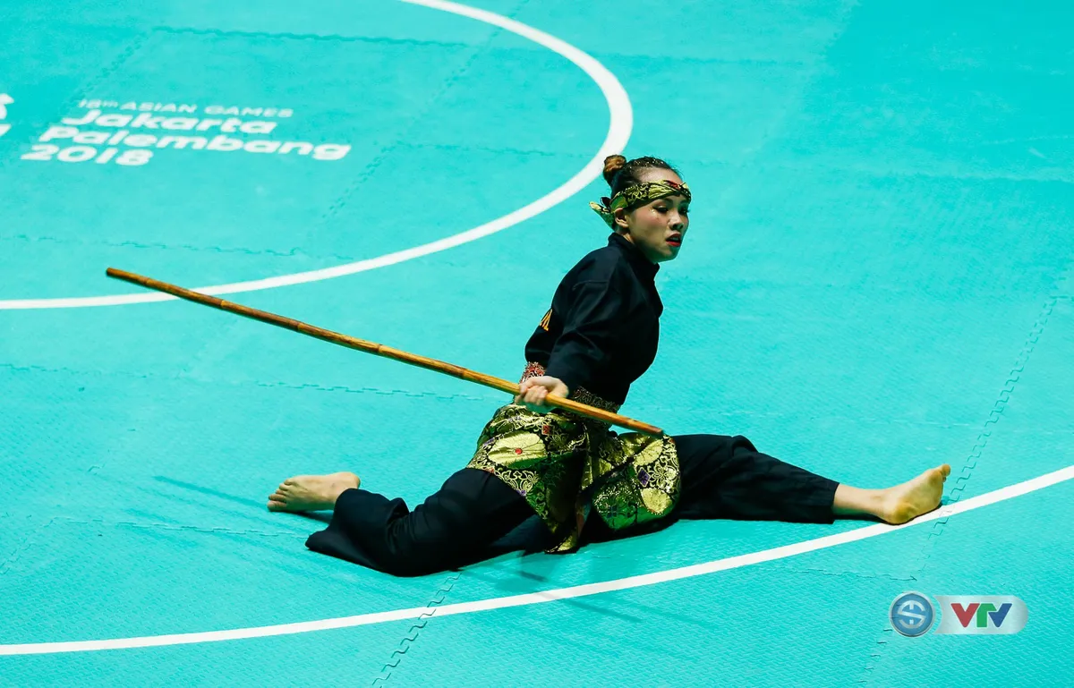 pencak silat vuong thi binh asiad 201811 pencak silat vuong thi binh asiad 201811