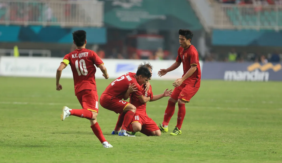 ẢNH: Olympic Việt Nam thất bại trước Olympic H&agrave;n Quốc v&agrave; dừng bước ở b&aacute;n kết ASIAD 2018 - Ảnh 13.