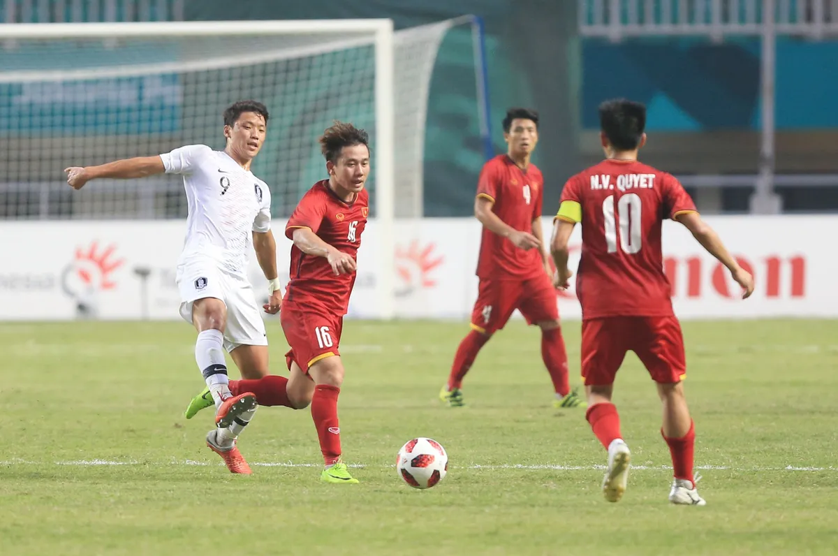 ẢNH: Olympic Việt Nam thất bại trước Olympic H&agrave;n Quốc v&agrave; dừng bước ở b&aacute;n kết ASIAD 2018 - Ảnh 8.