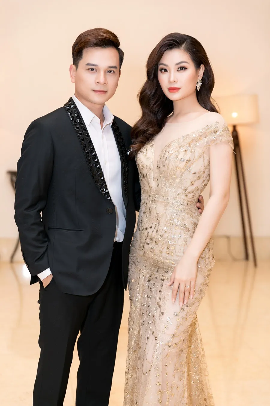 Á hậu Diễm Trang đi dẫn chương trình bằng siêu xe - Ảnh 3.