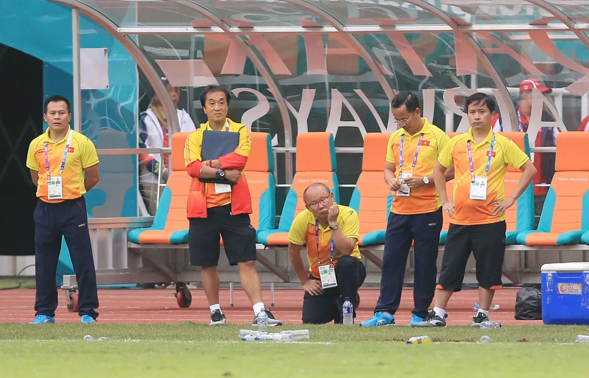 ẢNH: Olympic Việt Nam giành vị trí thứ 4 tại ASIAD khi để thua Olympic UAE trong loạt đá luân lưu - Ảnh 13.