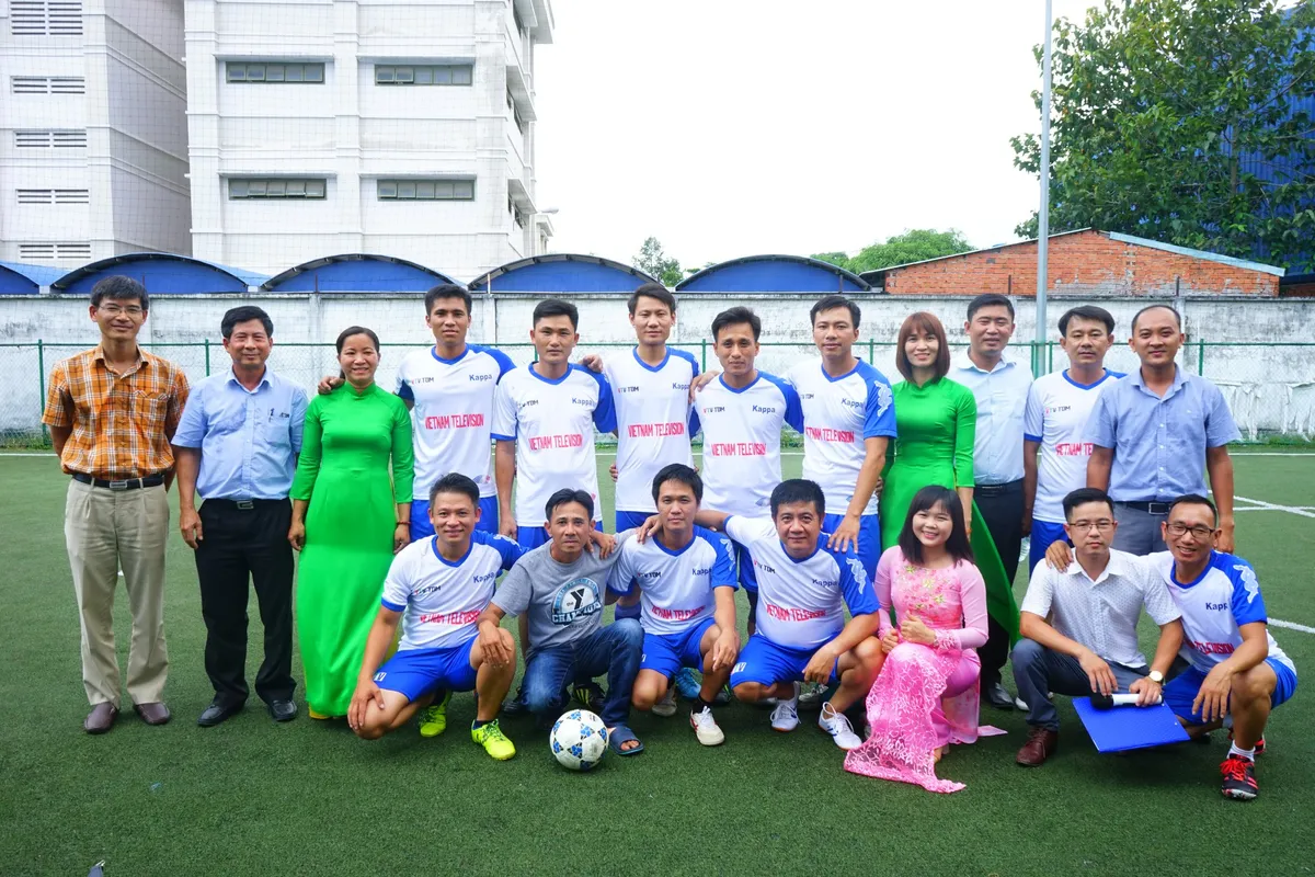 Sôi nổi giải thể thao Truyền dẫn phát sóng VTV - Thủ Dầu Một kỷ niệm Quốc khánh và 7/9 - Ảnh 5. Sôi nổi giải thể thao Truyền dẫn phát sóng VTV - Thủ Dầu Một kỷ niệm Quốc khánh và 7/9 - Ảnh 5.