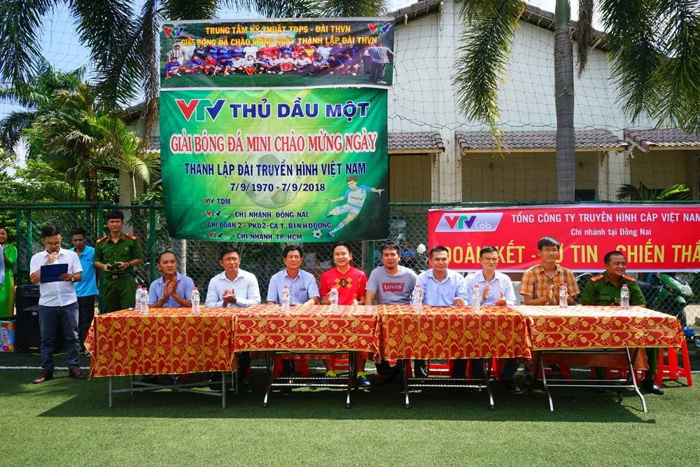 Sôi nổi giải thể thao Truyền dẫn phát sóng VTV - Thủ Dầu Một kỷ niệm Quốc khánh và 7/9 - Ảnh 2. Sôi nổi giải thể thao Truyền dẫn phát sóng VTV - Thủ Dầu Một kỷ niệm Quốc khánh và 7/9 - Ảnh 2.