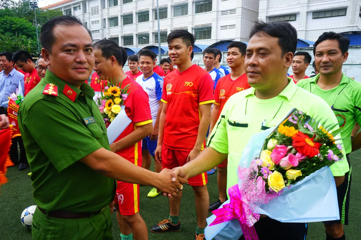 Sôi nổi giải thể thao Truyền dẫn phát sóng VTV - Thủ Dầu Một kỷ niệm Quốc khánh và 7/9 - Ảnh 8. Sôi nổi giải thể thao Truyền dẫn phát sóng VTV - Thủ Dầu Một kỷ niệm Quốc khánh và 7/9 - Ảnh 8.