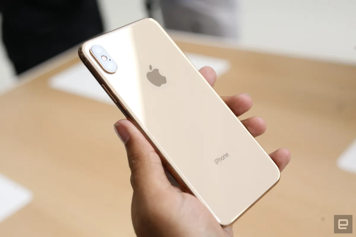 iPhone Xs càn quét khắp Google tuần qua - Ảnh 1.