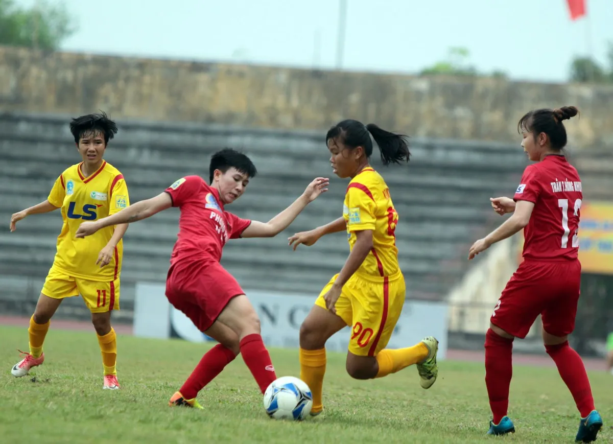 Hôm nay (13/9), khai mạc lượt về giải bóng đá nữ VĐQG – Cúp Thái Sơn Bắc 2018 - Ảnh 4. Hôm nay (13/9), khai mạc lượt về giải bóng đá nữ VĐQG – Cúp Thái Sơn Bắc 2018 - Ảnh 4.