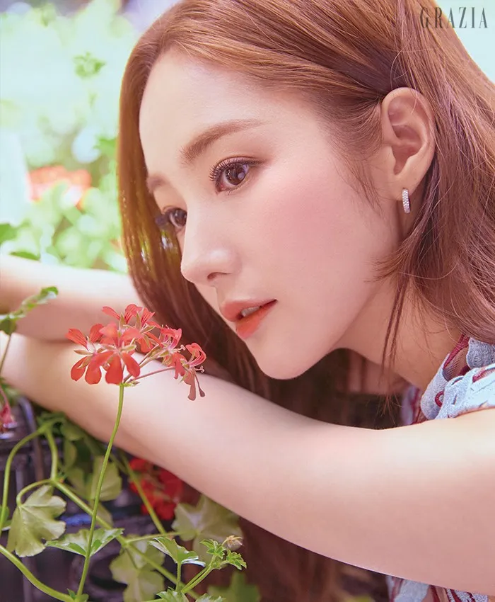 Park Min Young sành điệu và quyến rũ dưới trời Paris - Ảnh 6.