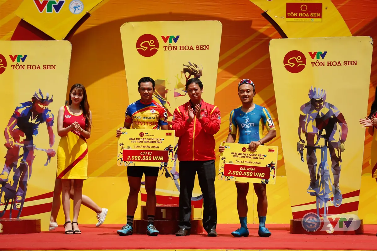 ẢNH: Những khoảnh khắc ấn tượng chặng 12 Giải xe đạp quốc tế VTV Cup Tôn Hoa Sen 2018 - Ảnh 16.