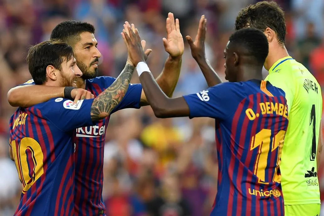 Lịch trực tiếp bóng đá Champions League hôm nay (18/9): Liverpool đại chiến PSG, Barca đối đầu PSV - Ảnh 1.