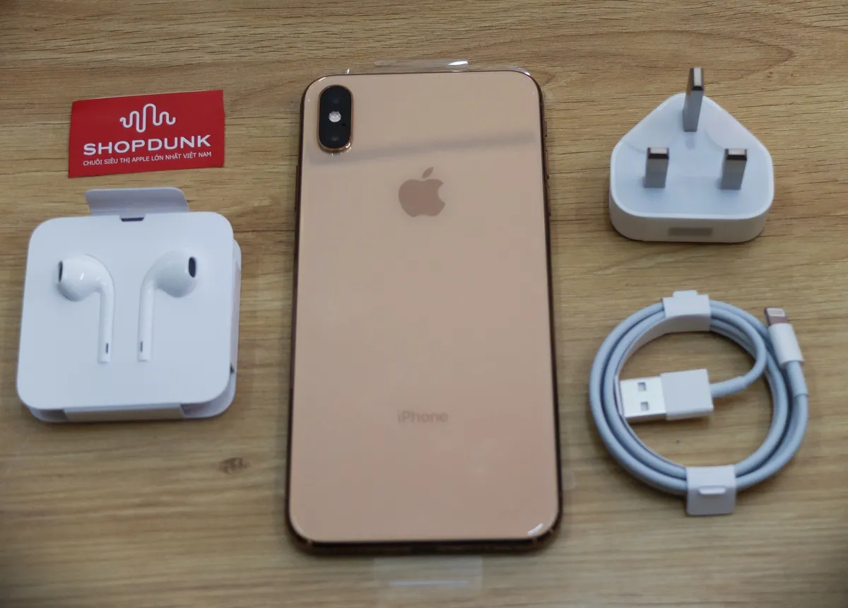 Trên tay iPhone Xs Max tại Việt Nam giá 45,5 triệu đồng - Ảnh 7.