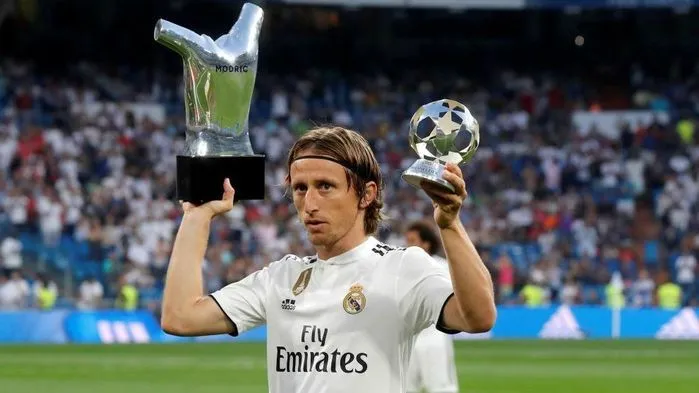 00h30 ngày mai (25/9), trao giải FIFA The Best 2018: Ronaldo còn có cơ hội? - Ảnh 1. 00h30 ngày mai (25/9), trao giải FIFA The Best 2018: Ronaldo còn có cơ hội? - Ảnh 1.