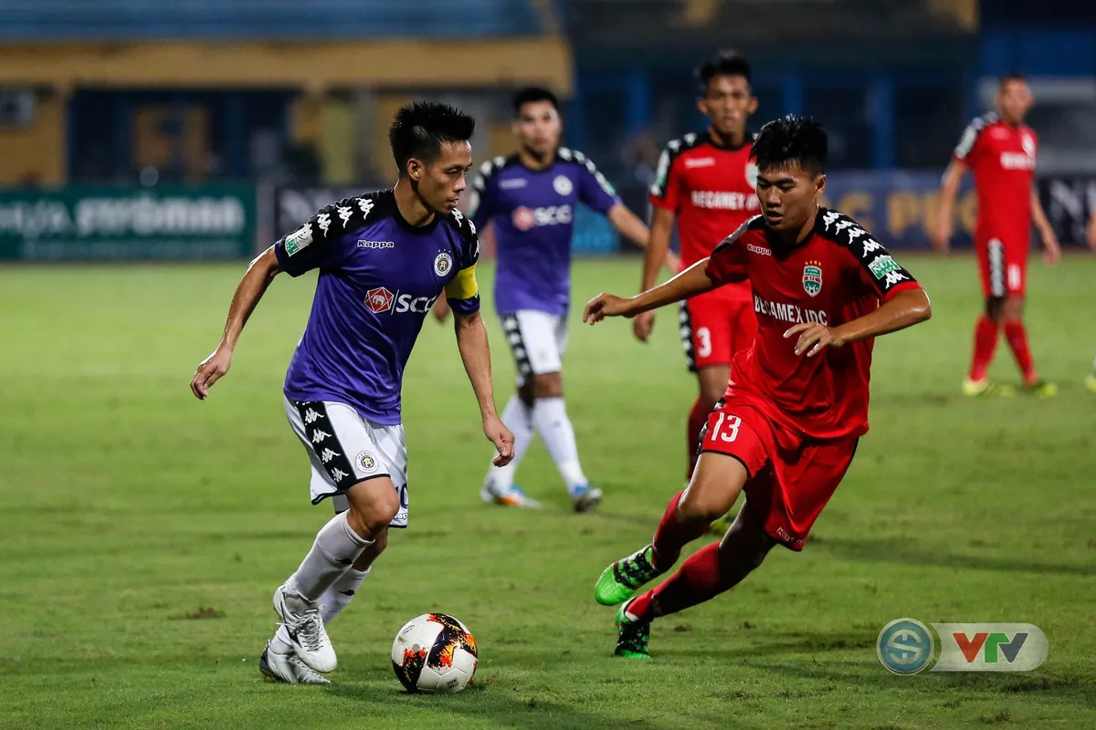 ẢNH: Thắng Becamex Bình Dương, CLB Hà Nội phá sâu kỷ lục về điểm số tại V.League - Ảnh 17. ẢNH: Thắng Becamex Bình Dương, CLB Hà Nội phá sâu kỷ lục về điểm số tại V.League - Ảnh 17.