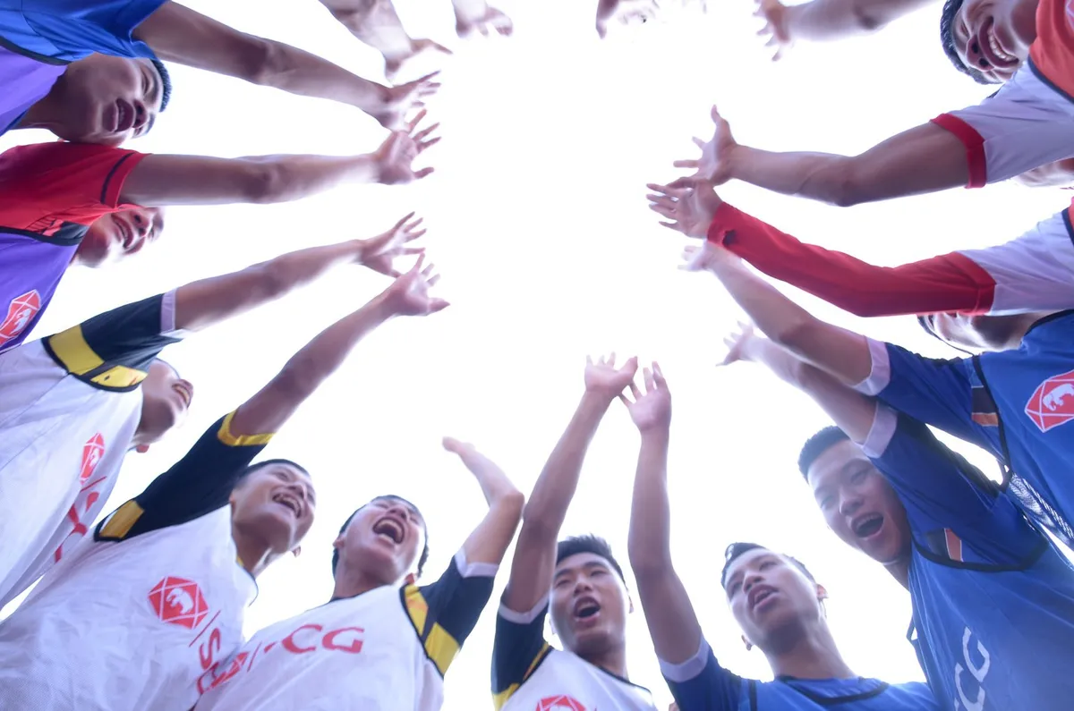 Tìm ra 2 đội bóng Hà Nội lọt vào VCK toàn quốc Giải bóng đá đường phố SCG Street Football 2018 - Ảnh 2. Tìm ra 2 đội bóng Hà Nội lọt vào VCK toàn quốc Giải bóng đá đường phố SCG Street Football 2018 - Ảnh 2.