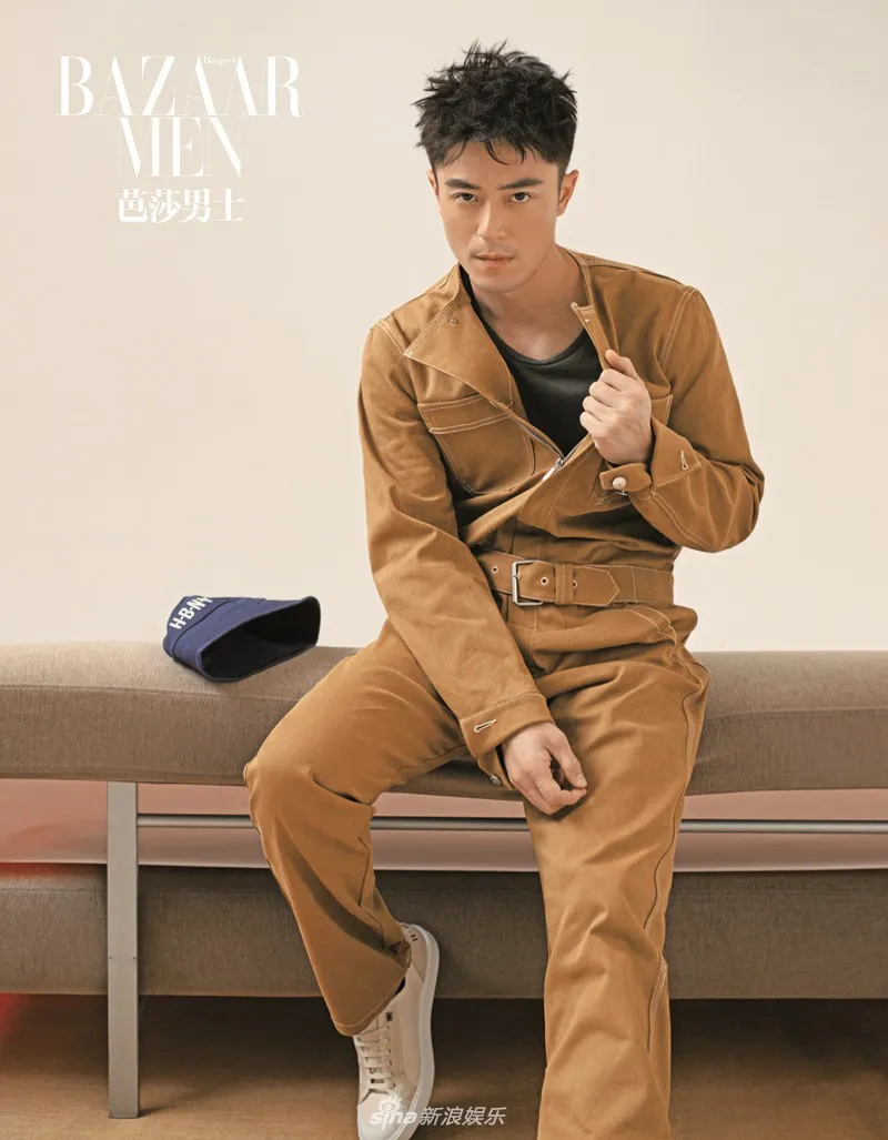 Đầu b&ugrave; t&oacute;c rối, Hoắc Kiến Hoa vẫn cực điển trai - Ảnh 4.