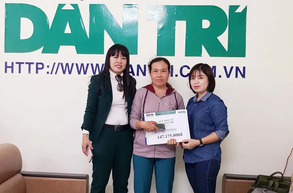 Bạn đọc gi&uacute;p 2 cha con bị chấn thương n&atilde;o gần 150 triệu đồng - Ảnh 1.