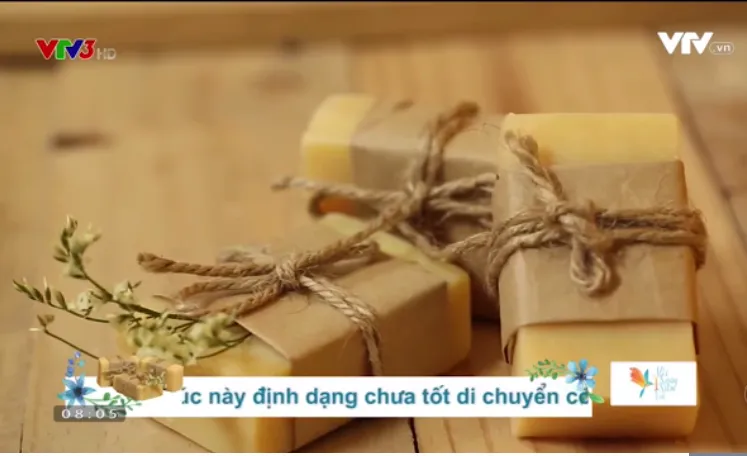 Cách làm xà phòng handmade từ sáp ong - Ảnh 1.