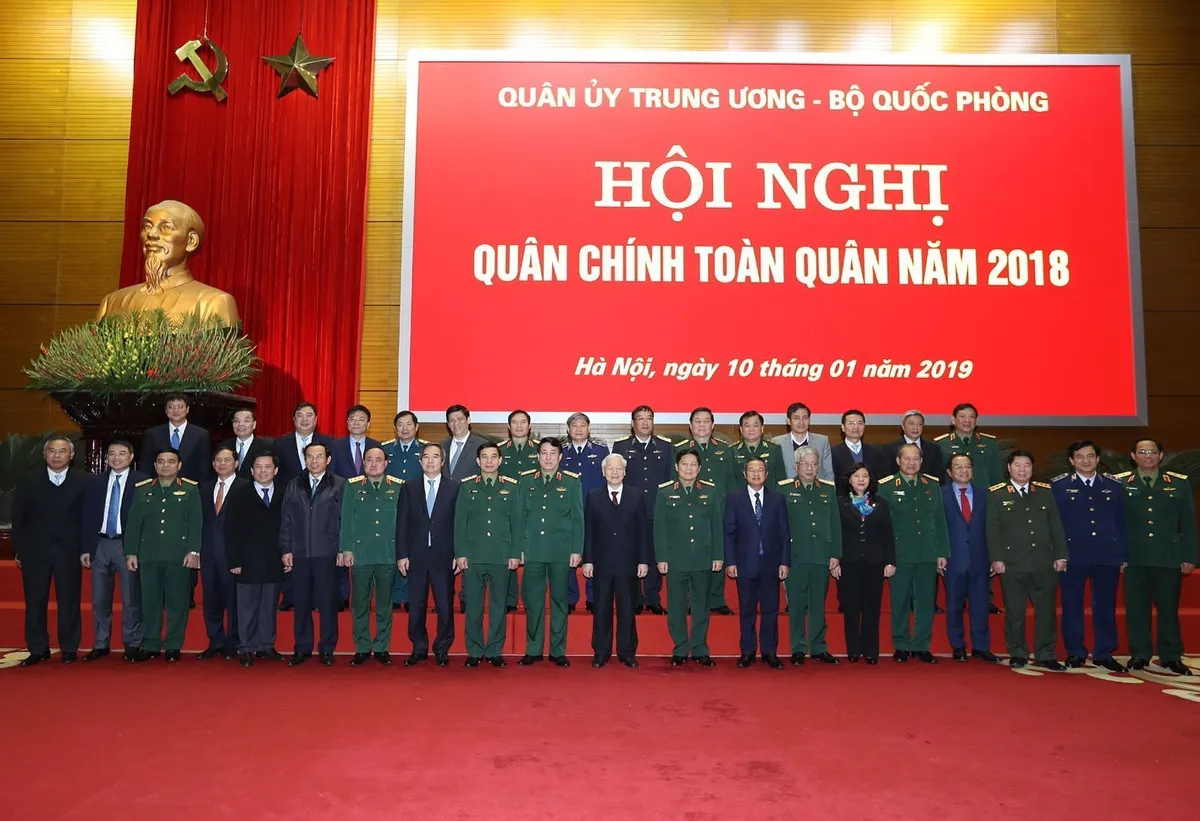 Tổng Bí thư, Chủ tịch nước Nguyễn Phú Trọng: Thắt chặt mối quan hệ máu thịt giữa Đảng, quân đội với nhân dân - Ảnh 1.