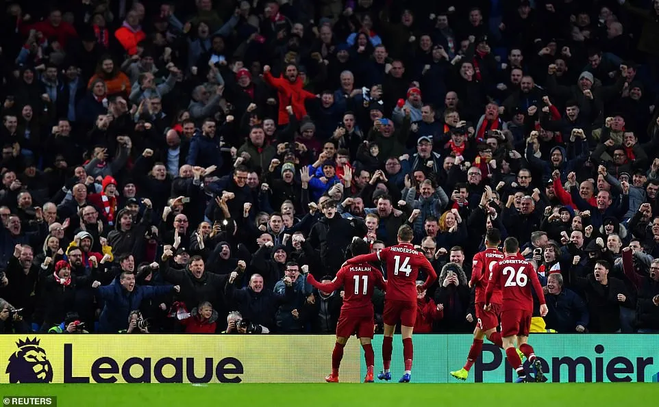 VIDEO Brighton 0-1 Liverpool: Salah là sự khác biệt - Ảnh 3. VIDEO Brighton 0-1 Liverpool: Salah là sự khác biệt - Ảnh 3.