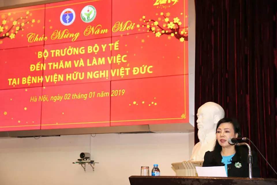 Bộ Y tế truy tặng huy chương cho người hiến 7 tạng cứu 6 người - Ảnh 1.