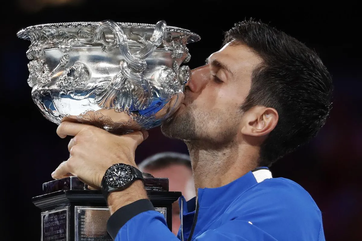 Novak Djokovic đang tiến gần đến sự hoàn hảo! - Ảnh 3. Novak Djokovic đang tiến gần đến sự hoàn hảo! - Ảnh 3.