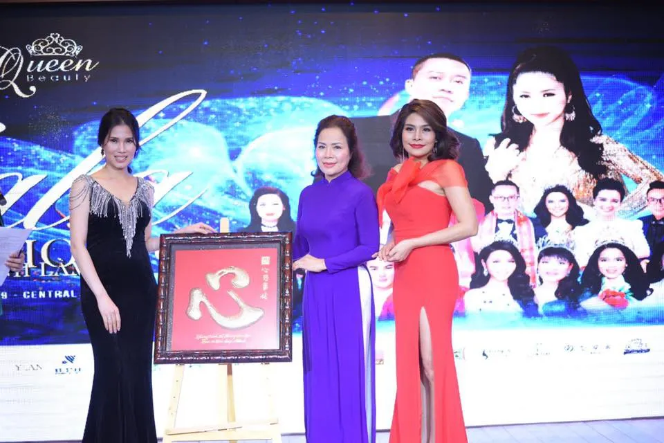 Nguyễn Tâm Uyên - “Đóa hoa hồng” rực rỡ đứng sau thành công của Queen Beauty 2019 - Ảnh 3.