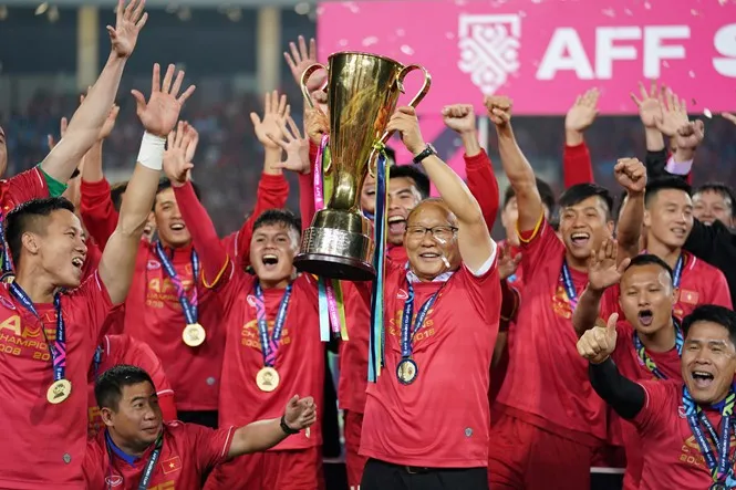 Đội tuyển bóng đá Việt Nam gửi lời cảm ơn tới người hâm mộ cả nước - Ảnh 1. Đội tuyển bóng đá Việt Nam gửi lời cảm ơn tới người hâm mộ cả nước - Ảnh 1.