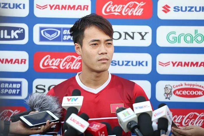 Văn Toàn: ĐT Việt Nam không chủ quan sau thành công năm 2018 - Ảnh 1. Văn Toàn: ĐT Việt Nam không chủ quan sau thành công năm 2018 - Ảnh 1.