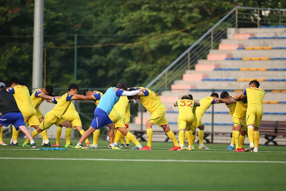 Lo lắng về chấn thương, thầy Park cho U22 Việt Nam tập nhẹ - Ảnh 12. Lo lắng về chấn thương, thầy Park cho U22 Việt Nam tập nhẹ - Ảnh 12.