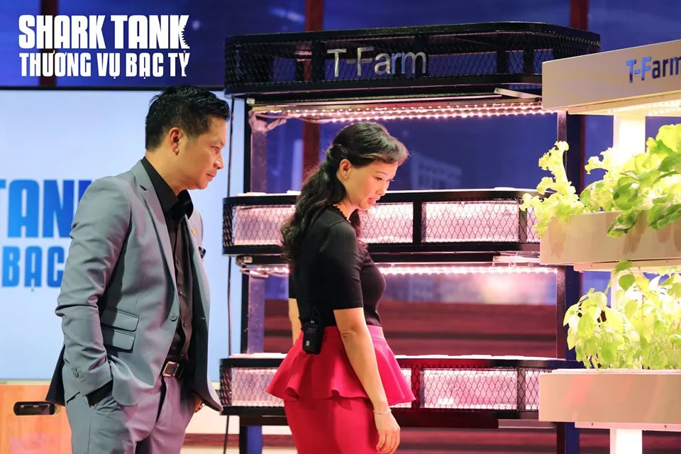 Shark Tank Việt Nam: Chàng trai sáng chế máy trồng rau trong nhà... ngậm ngùi ra về vì đòi giáo dục khách hàng - Ảnh 2.