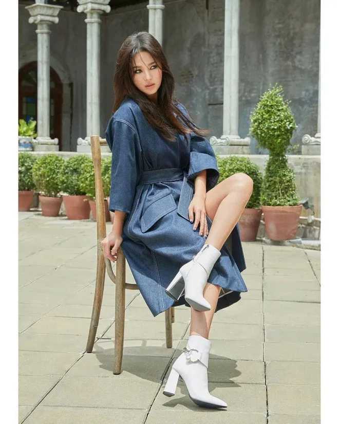 Song Hye Kyo trở lại hoạt động trên mạng xã hội - Ảnh 9.